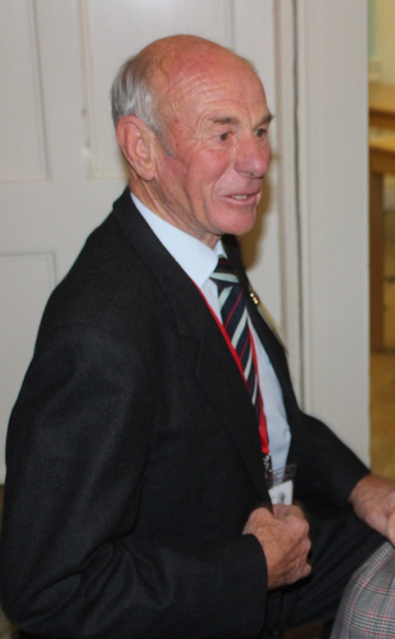 aHeligoland Ely Doug