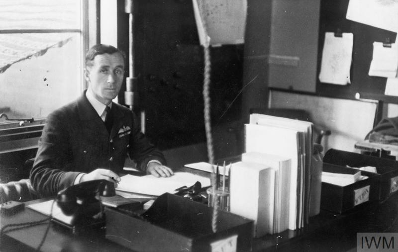 ROYAL AIR FORCE BOMBER COMMAND, 1939-1941.